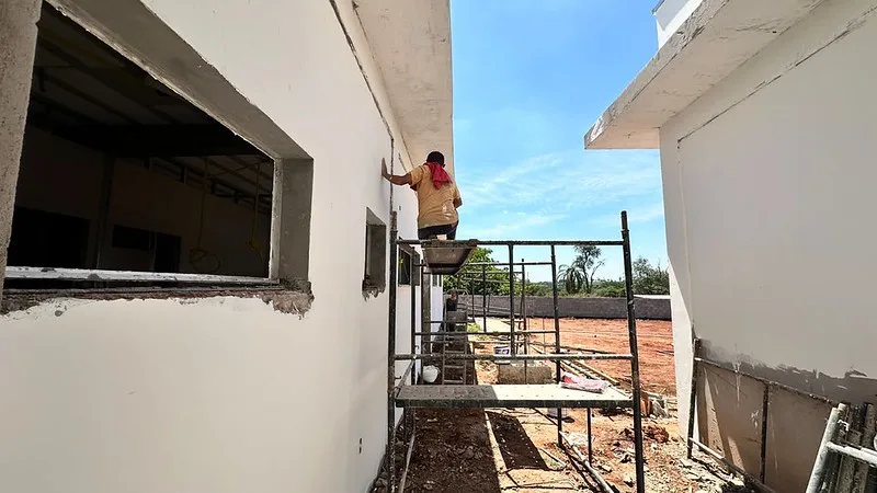 Obras da UBS do Jardim da Balsa 2 avançam com pintura e paredes internas Foto: Gustavo Gomiero
