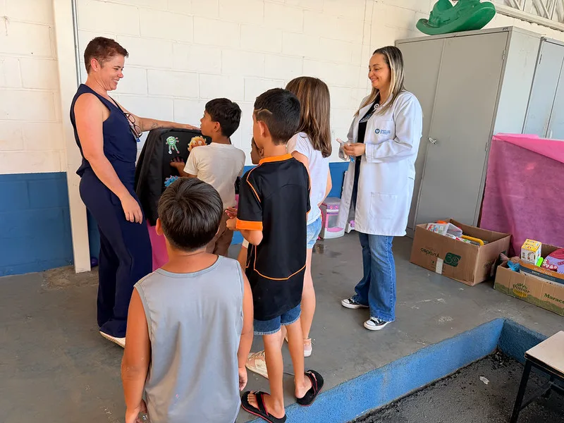 Crianças aprendem sobre higiene das mãos em ação educativa da UPA Dona Rosa Foto: Tatiane Ceron